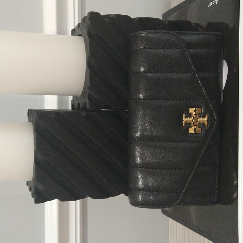 Tory Burch Leather Quilted Wallet